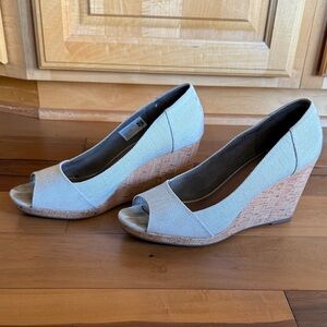 Toms Cream Wedge Peep-Toe Shoes